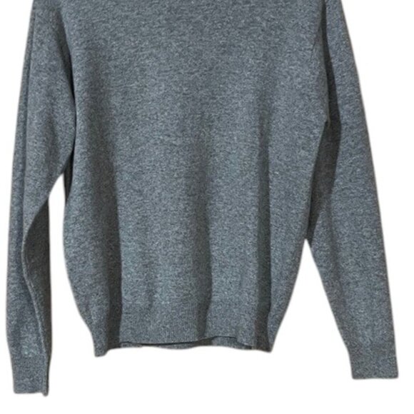 Valerie Stevens Gray Cashmere Turtleneck Sweater NWOT - Picture 3 of 8